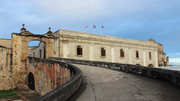 Free Play 11/13 - 🏰 Castillo de San Cristobal en Old San Juan